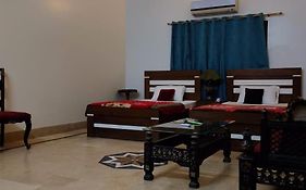 The Royal Palace Guest House